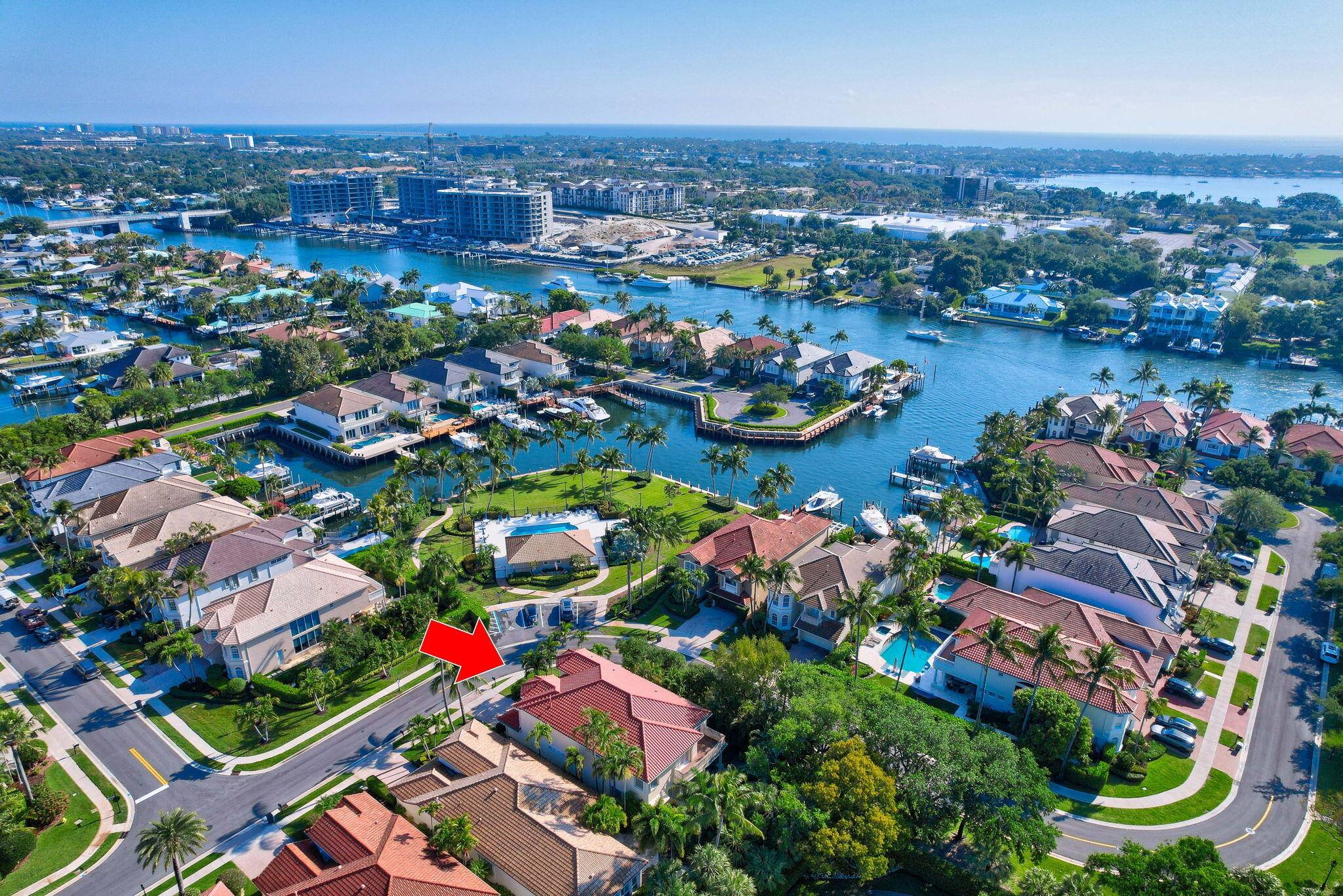 Stunning Mediterranean Style Home in Desirable Prosperity Harbor located in North Palm Beach !