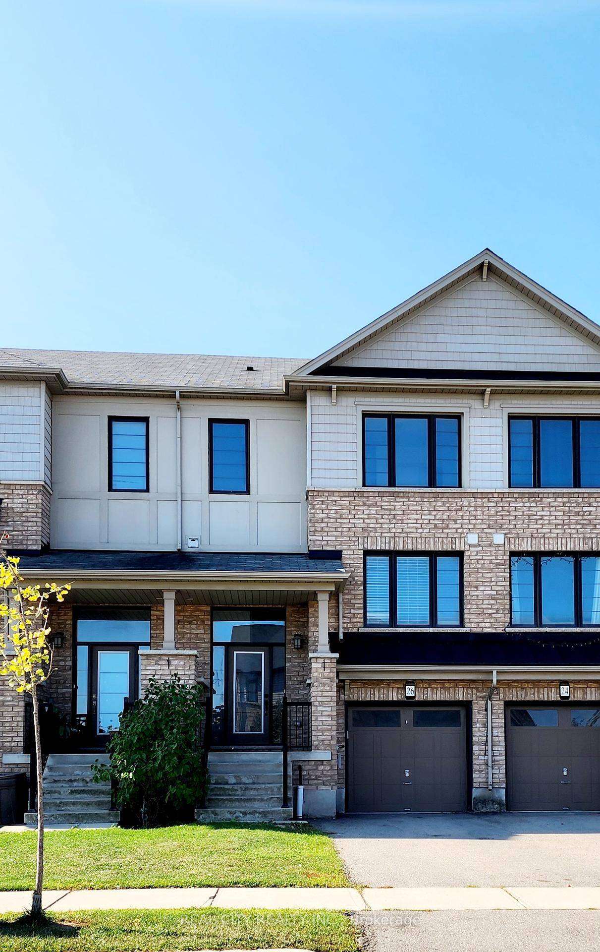 Stunning and spacious freehold townhouse located in the prestigious Stoney Creek Mountains Community.