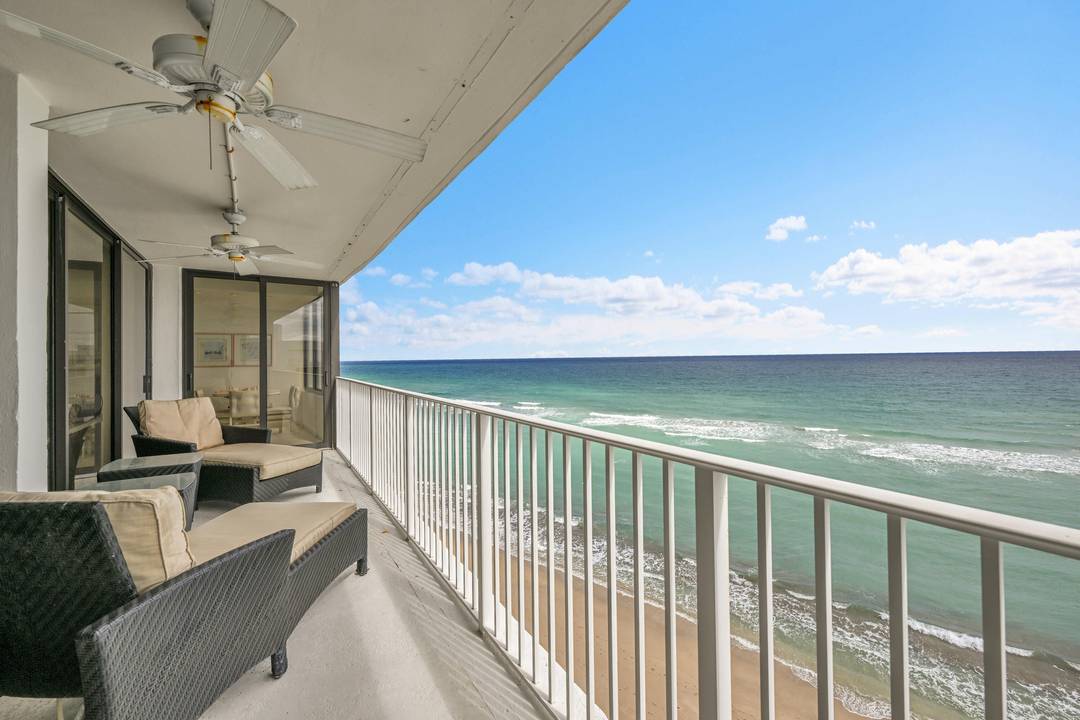 DIRECT OCEAN VIEWS FROM EVERY ROOM.