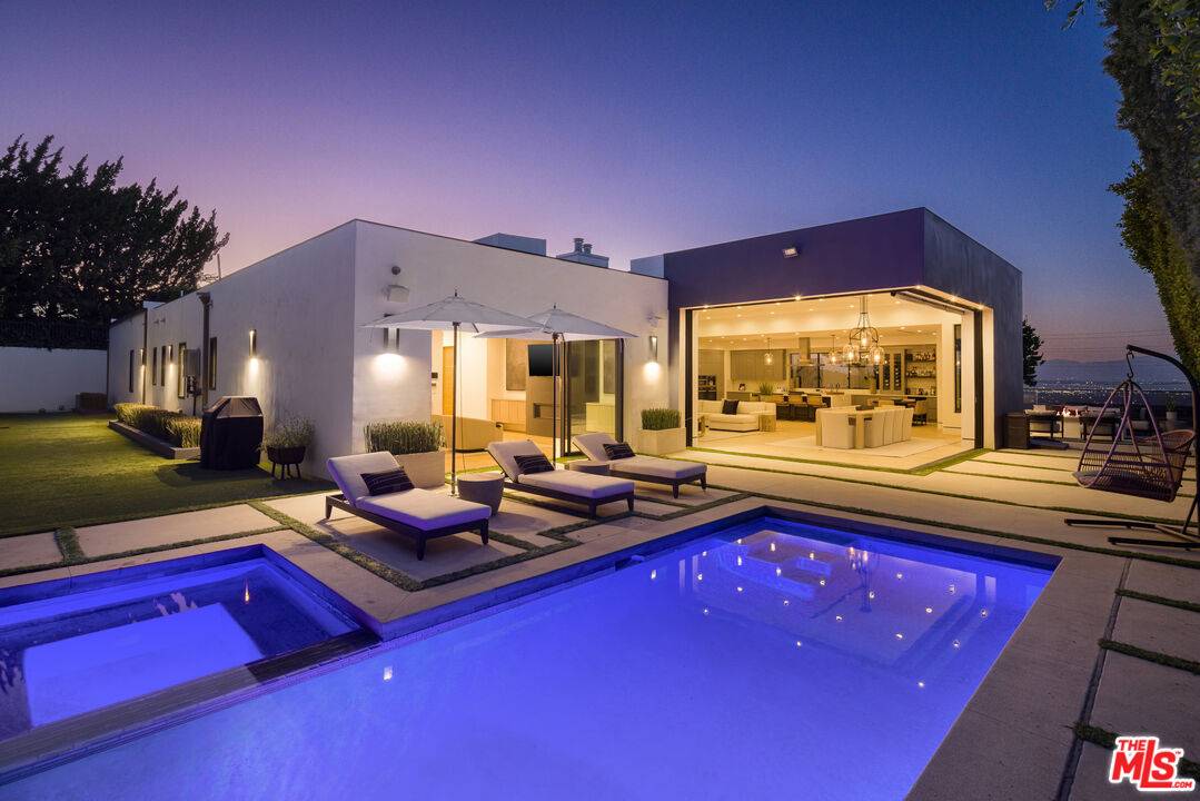 16366   Sloan Dr 4BR Brentwood La