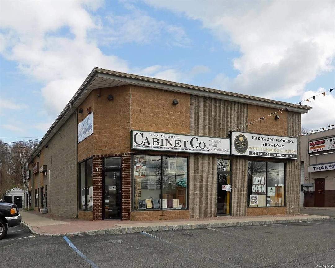 Great opportunity to own 7 units plus a yard !