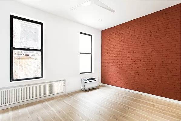 NEWLY GUT RENOVATED STUDIO WITH FULL SIZED CHEF'S KITCHEN.