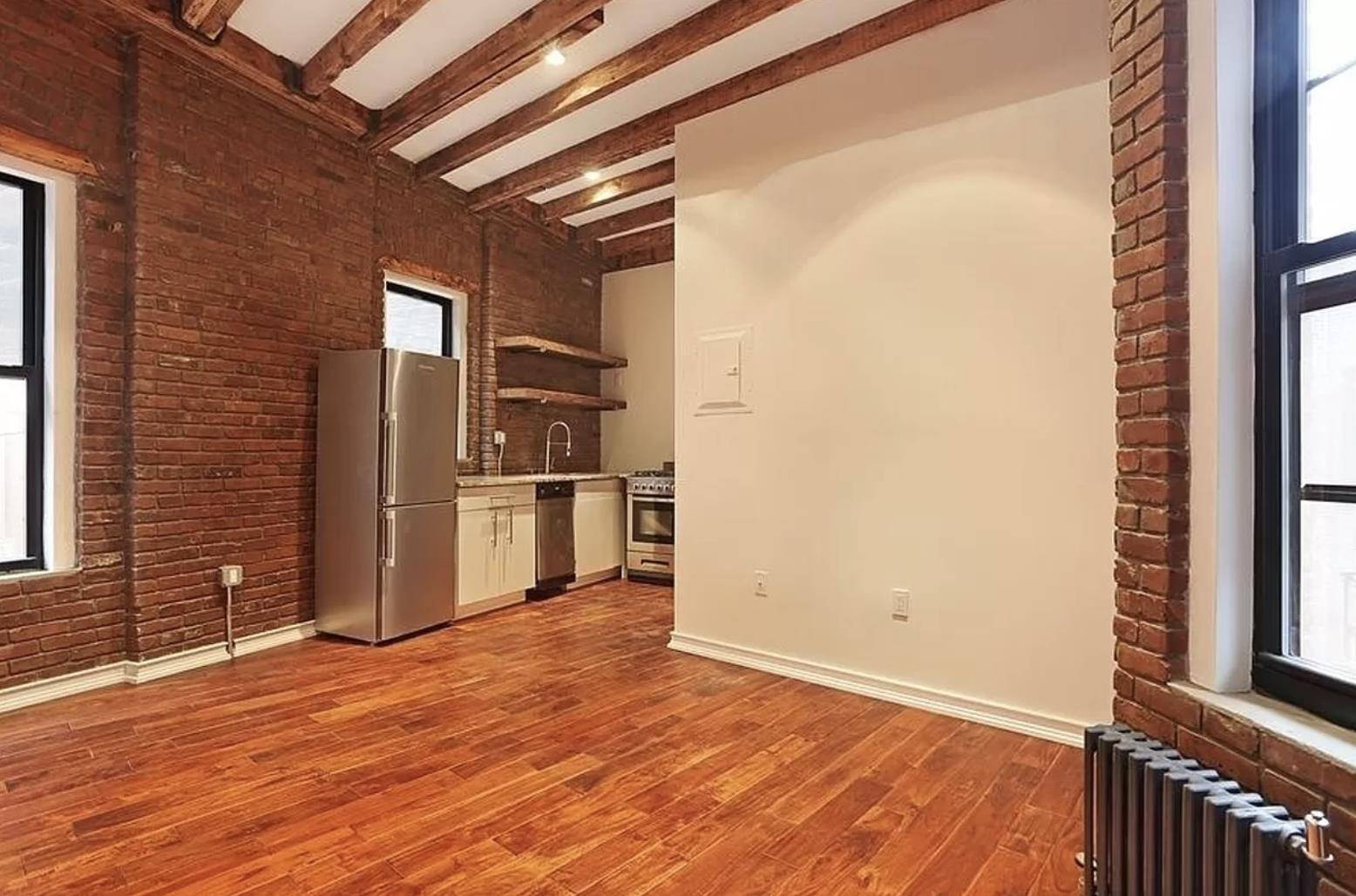 Beautiful recently renovated 2 bedroom with 1 bathroom.