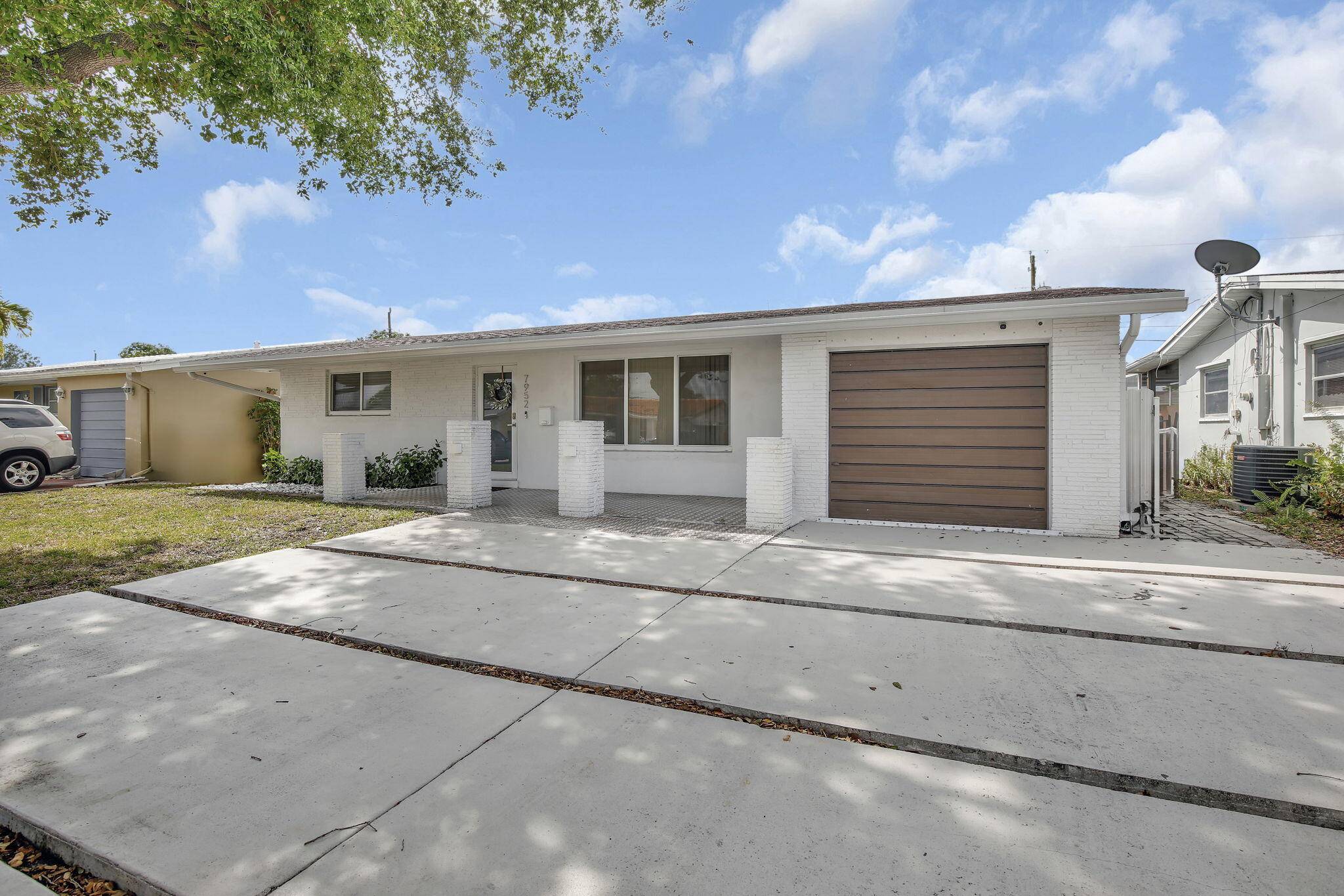 35, 000 PRICE REDUCTION. Motivated Seller.