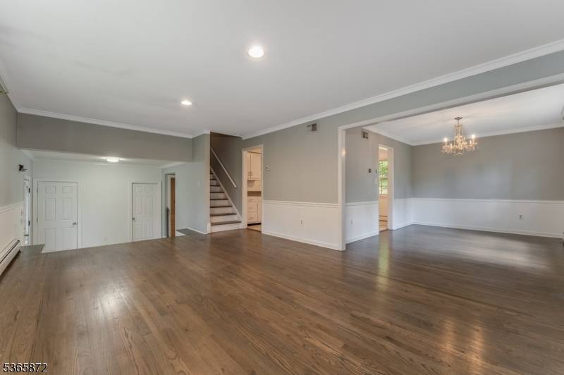 Private Hilltop colonial Split Level on Cul De sac North side Bridgewater Martinsville Area, Natural Gas Baseboard Heat with Central Air Hardwood Floors Through out Marble Floors in Foyer and ...