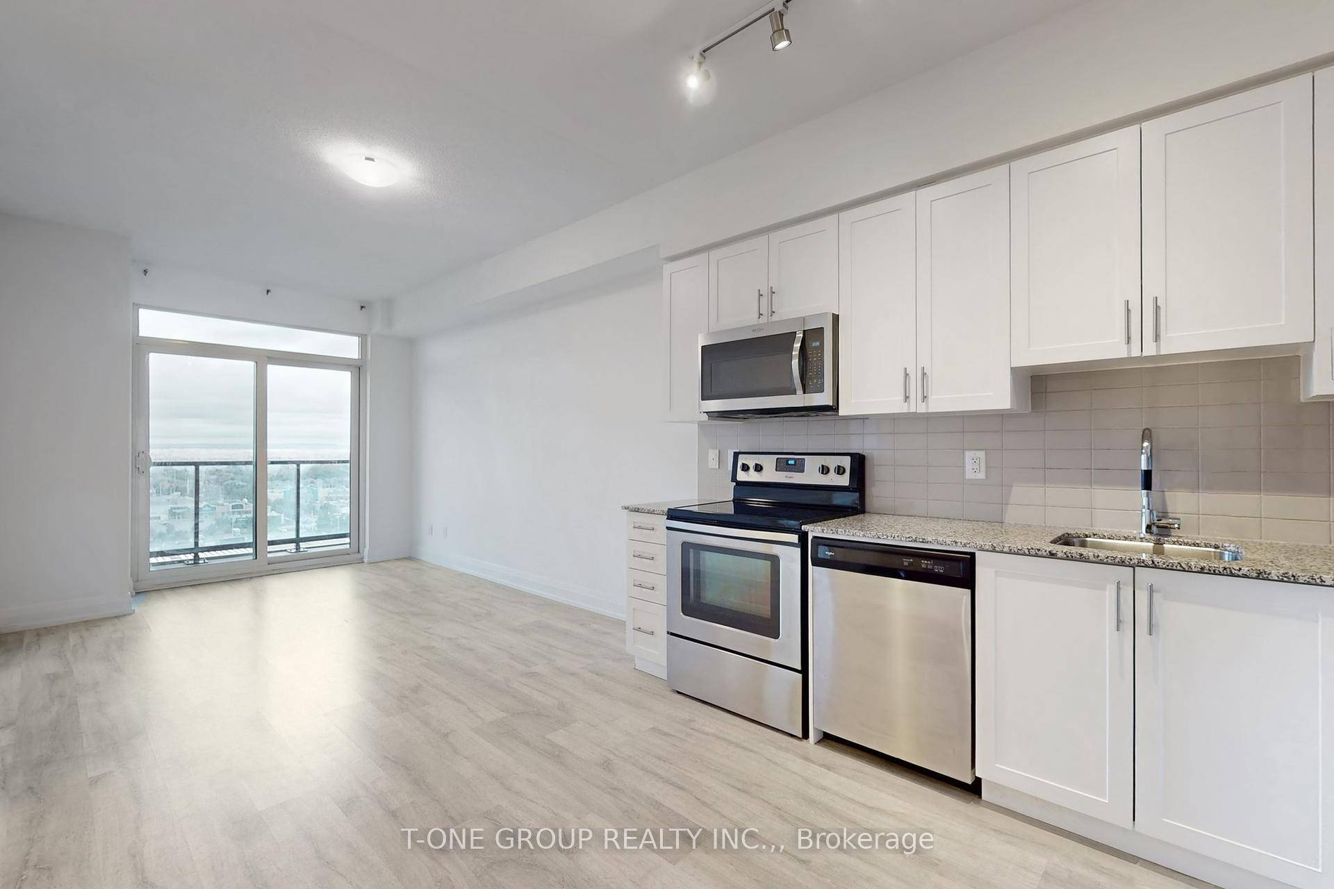 Experience Elevated Living In The Heart Of Vaughan At Centro Square Condos !