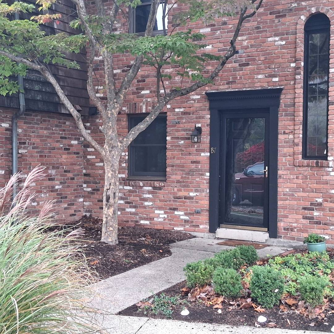 Welcome to Heritage Cove and a rare opportunity.