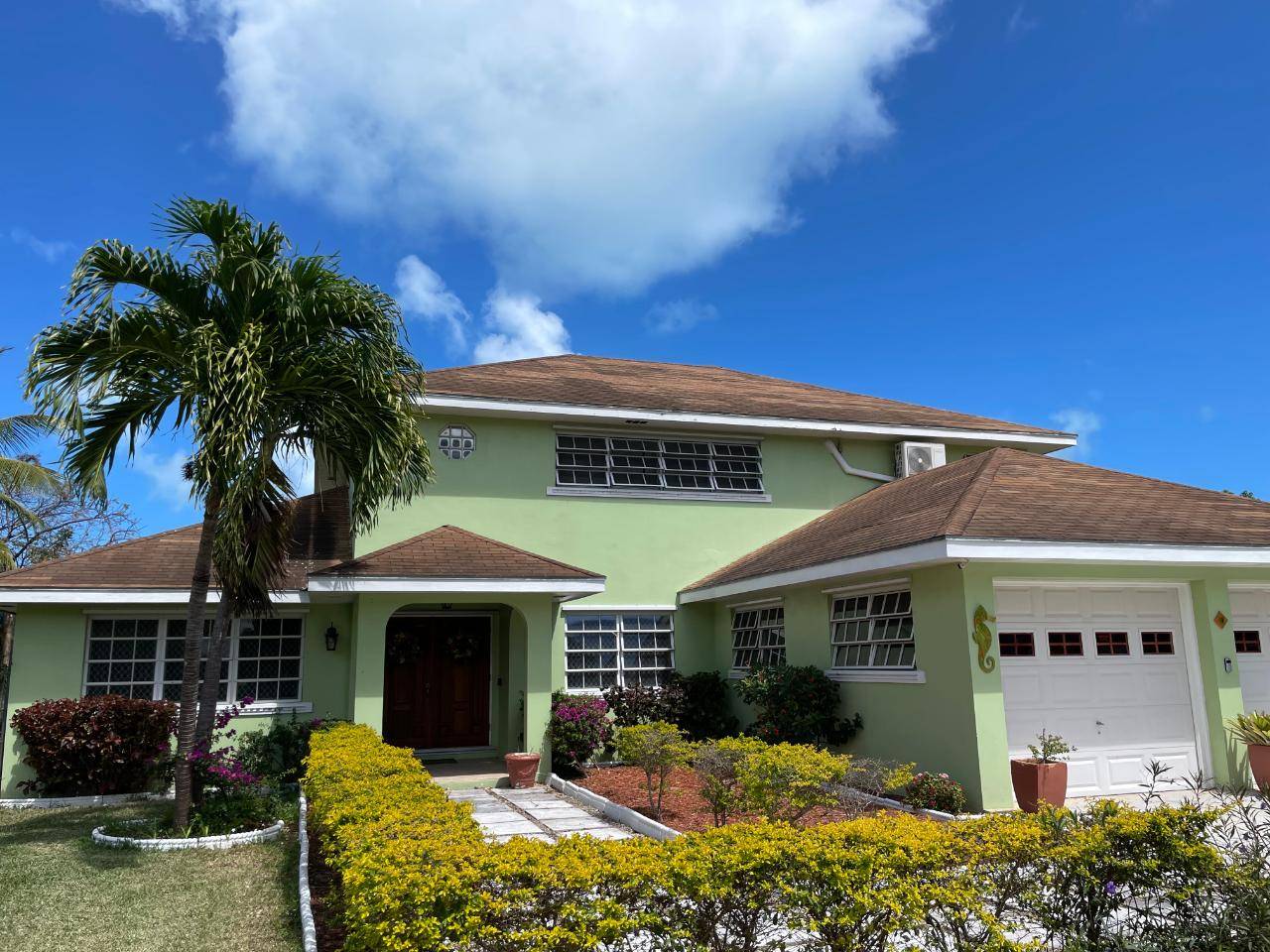 HOME IN WINTON MEADOWS Single Family Home New-Providence