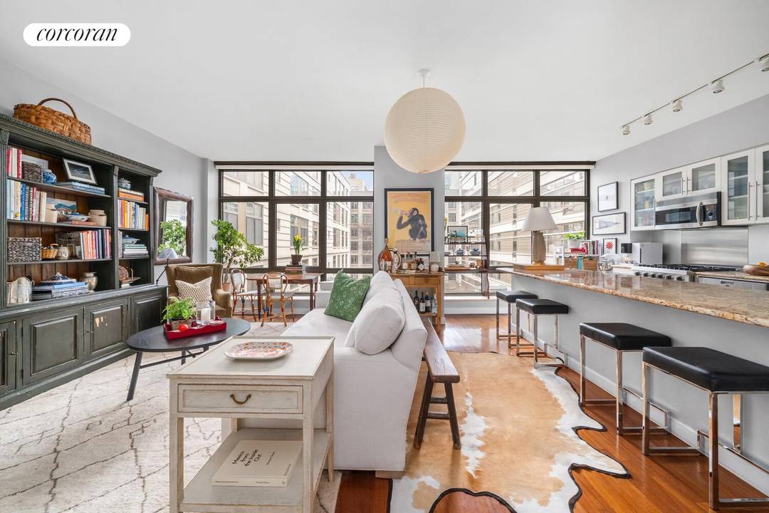 Residence 4GW at One Morton Square is a chic and tranquil two bedroom, two bathroom residence that perfectly captures the essence of refined West Village living.
