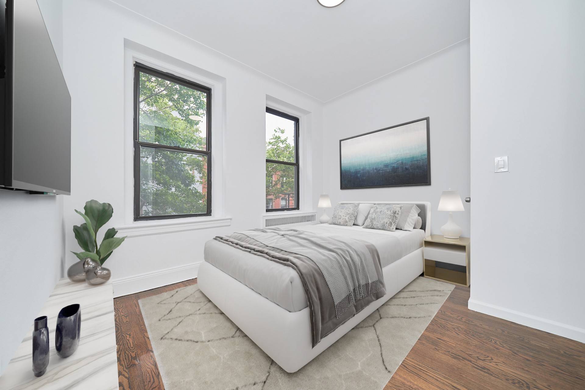 JUST LISTED 2 BED, 1 BATH BRAND NEW GUT RENO Prime UESAPARTMENT DETAILS WASHER DRYERDISHWASHER2 BedroomsWindowed KitchenOversized Windows w Southern ExposureHigh CeilingsHardwood FloorsNatural SunlightBUILDING amp ; AREA Charming Walk up ...