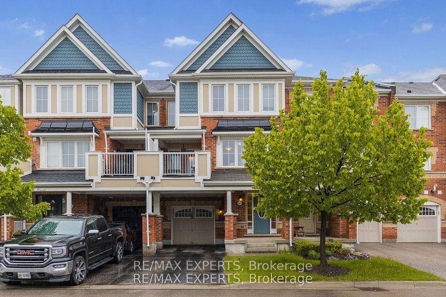 Discover this meticulously maintained executive townhouse in Mattamy's Original Hawthorne Village, a highly sought after, family friendly community.