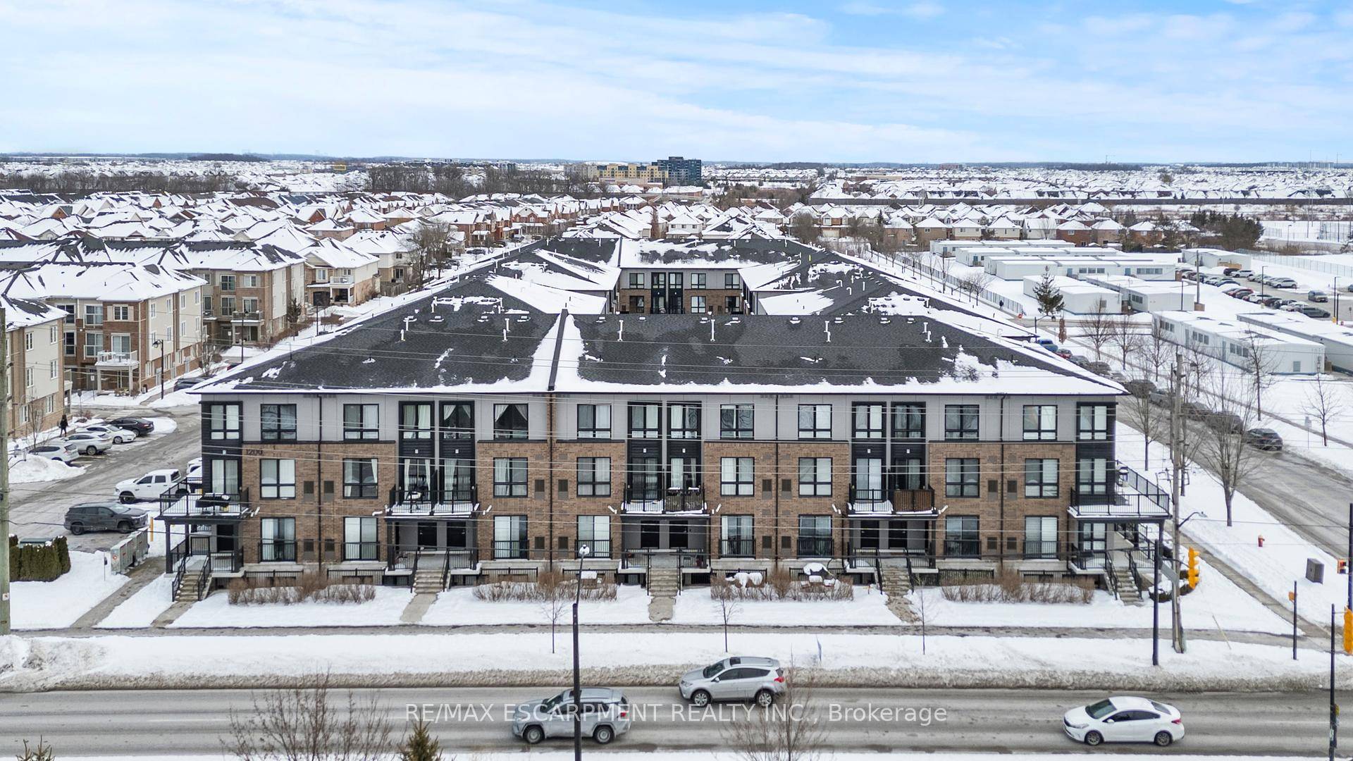 Welcome home ! This 2 bedroom, 2 1 2 bathroom spacious 2 level stacked townhome is located near the heart of Milton, at Stax on Main.