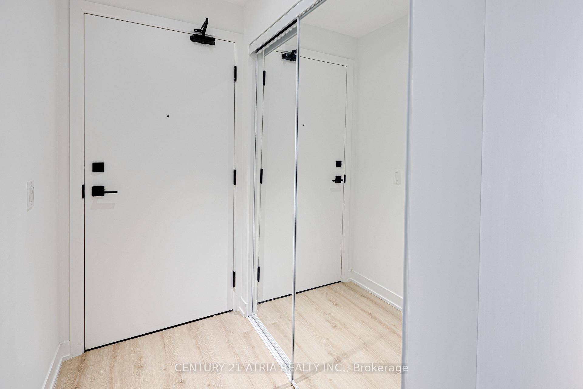 Welcome to Prime Condos, 319 Jarvis St 2515, conveniently located steps away from Dundas andJarvis.