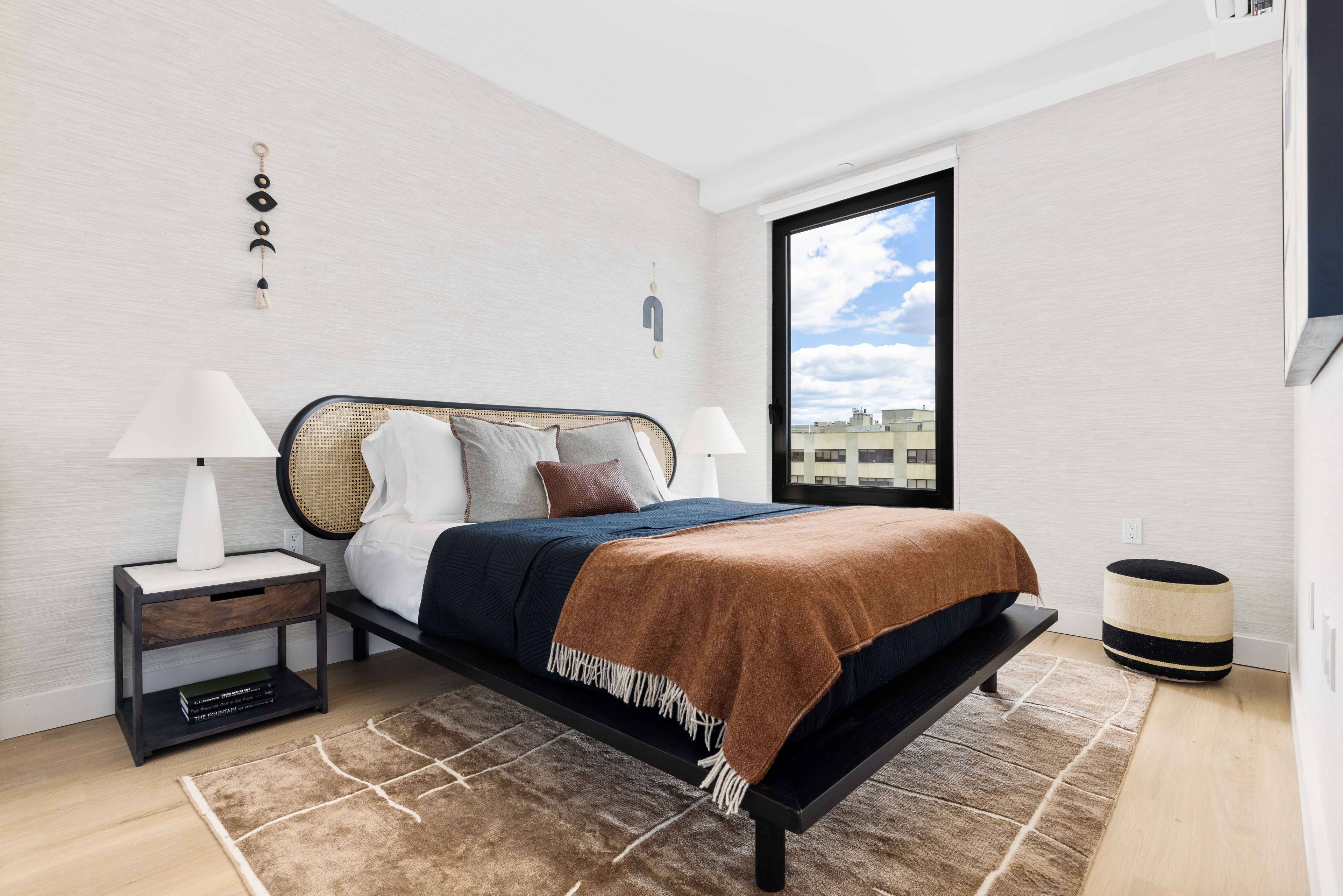 Beautiful one bedroom, one bathroom apartment with oversized walk in closet that doubles as a home office, matte black and Calcutta finishes, custom tiled bathrooms, spacious closets and in unit ...