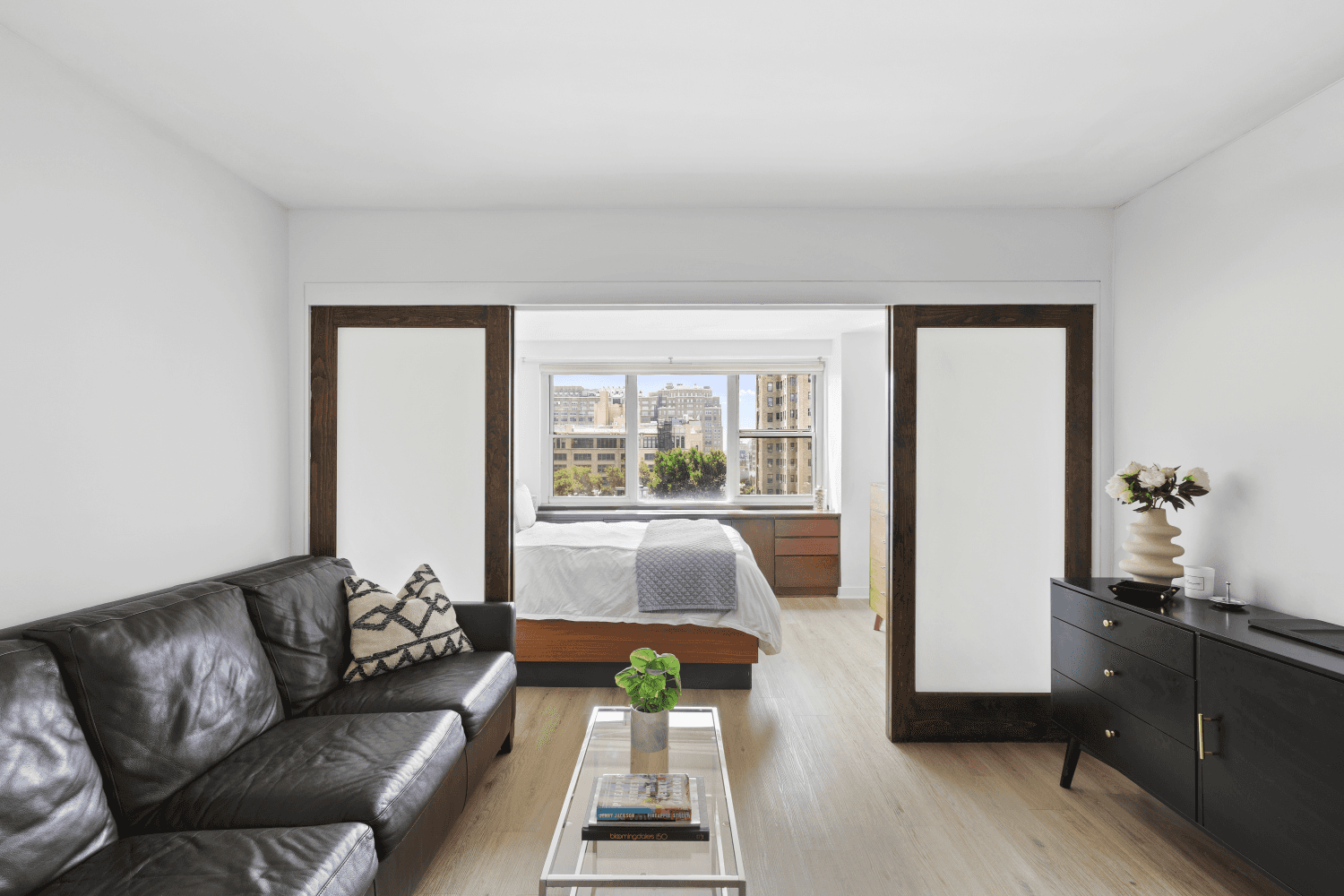 This meticulously renovated, south facing high floor studio in West Chelsea boasts breathtaking open city views from one of the neighborhood's most charming tree lined streets.