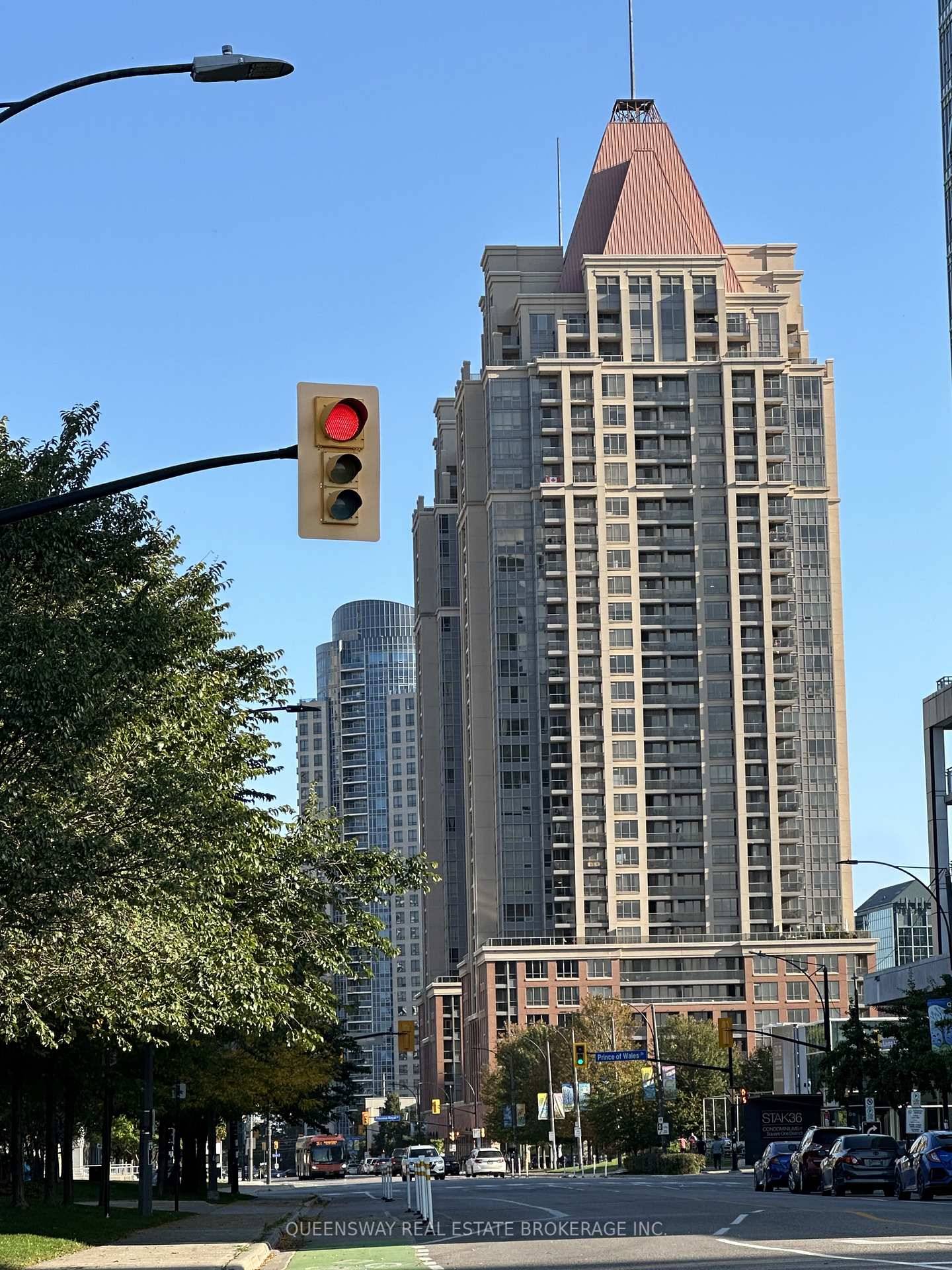 Very Clean Spacious Condo In The Elegant Capital North Tower Built By Daniels In Centre Of Mississauga.