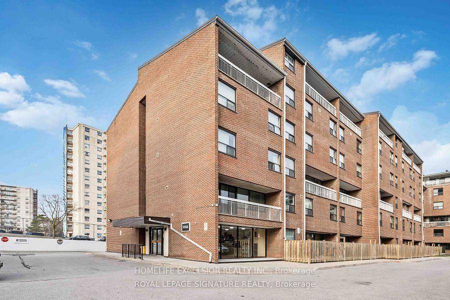 Well Kept, Bright amp ; Spacious Three Bedroom Corner Condo Unit.