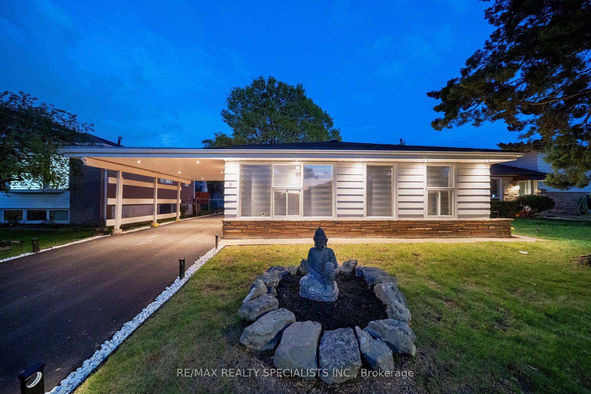 Welcome to this fully renovated and thoughtfully redesigned 2025 gem, located in a peaceful and family friendly neighborhood, Only 3 to 5 mins from Schools, Highways, Grocery stores and Superstores.