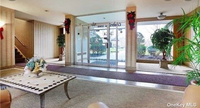 Junior 4 apartment, walk in closet plus two 9 foot closets with beautiful mirror doors.