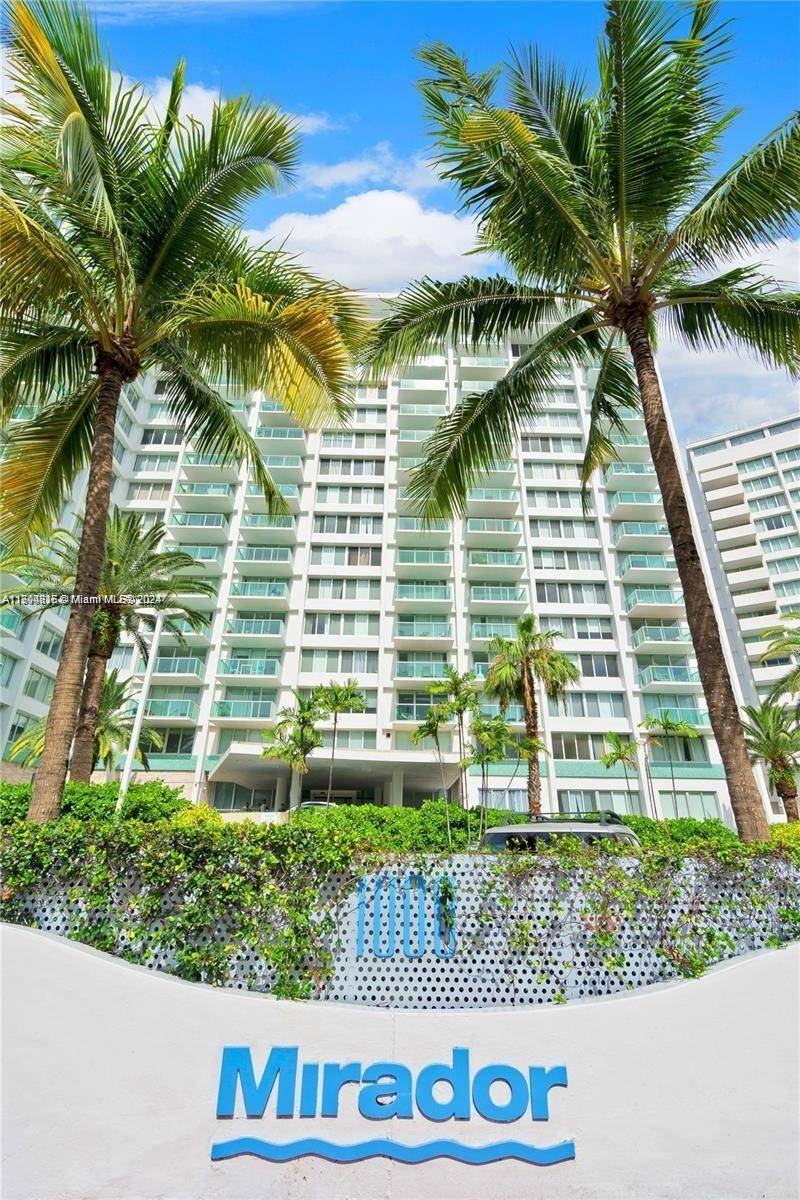 Discover this stunning studio in the newly renovated Mirador South Condo, ideally located on West Avenue in the heart of South Beach !