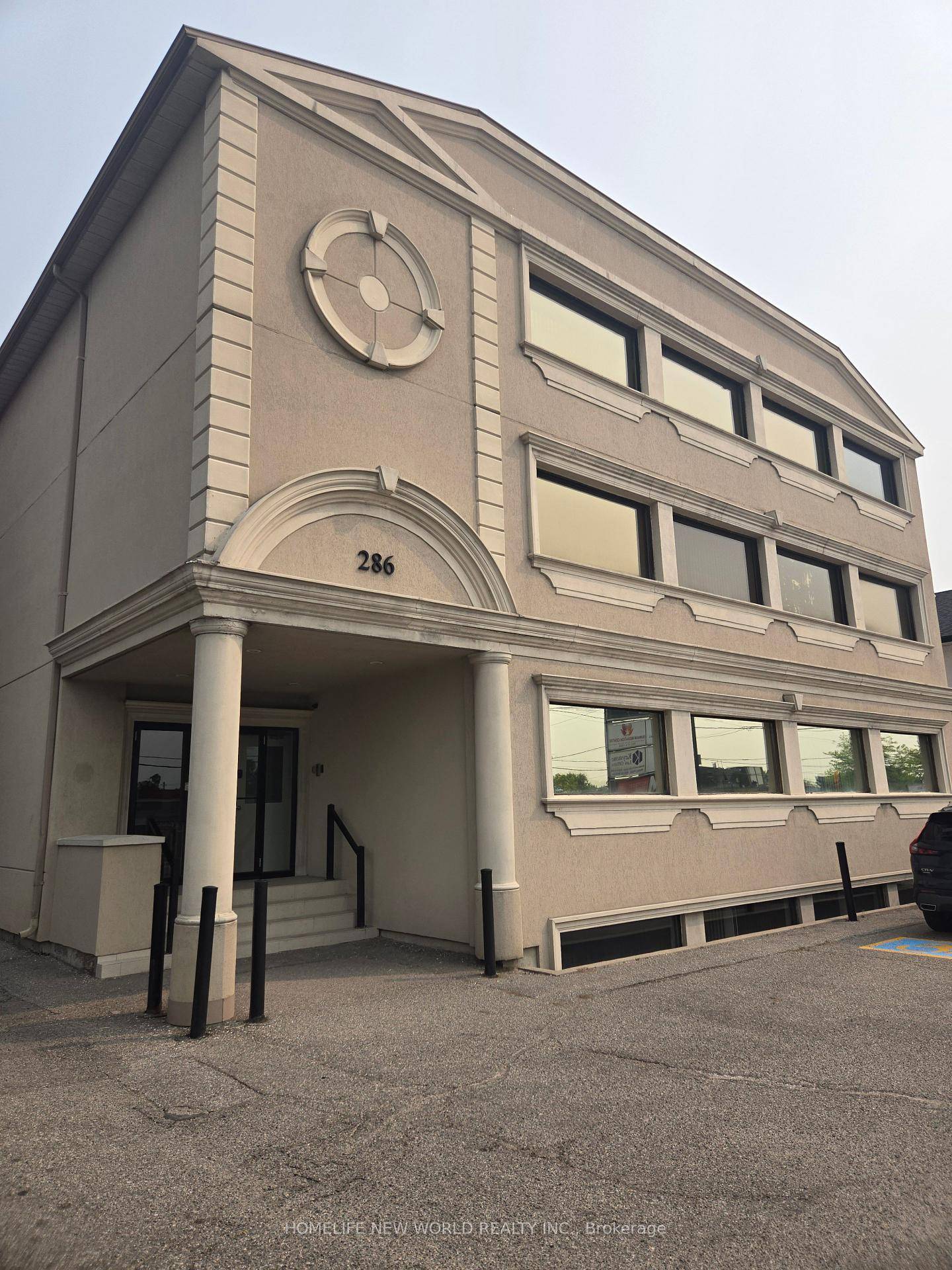 286 King Street W 301, Oshawa, ON L1J 2J9