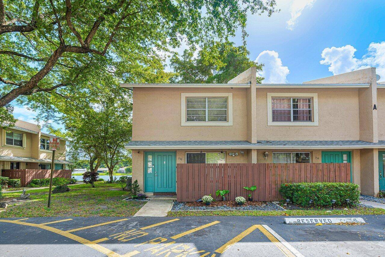 Charming Lakeview Townhouse with Modern Upgrades !