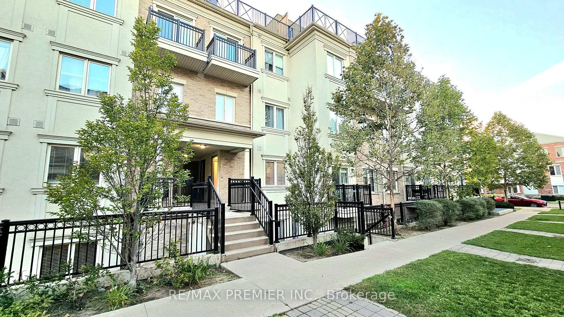 Gorgeous Menkes Built Condo Townhome Lowest Maintenance Fees in Town !