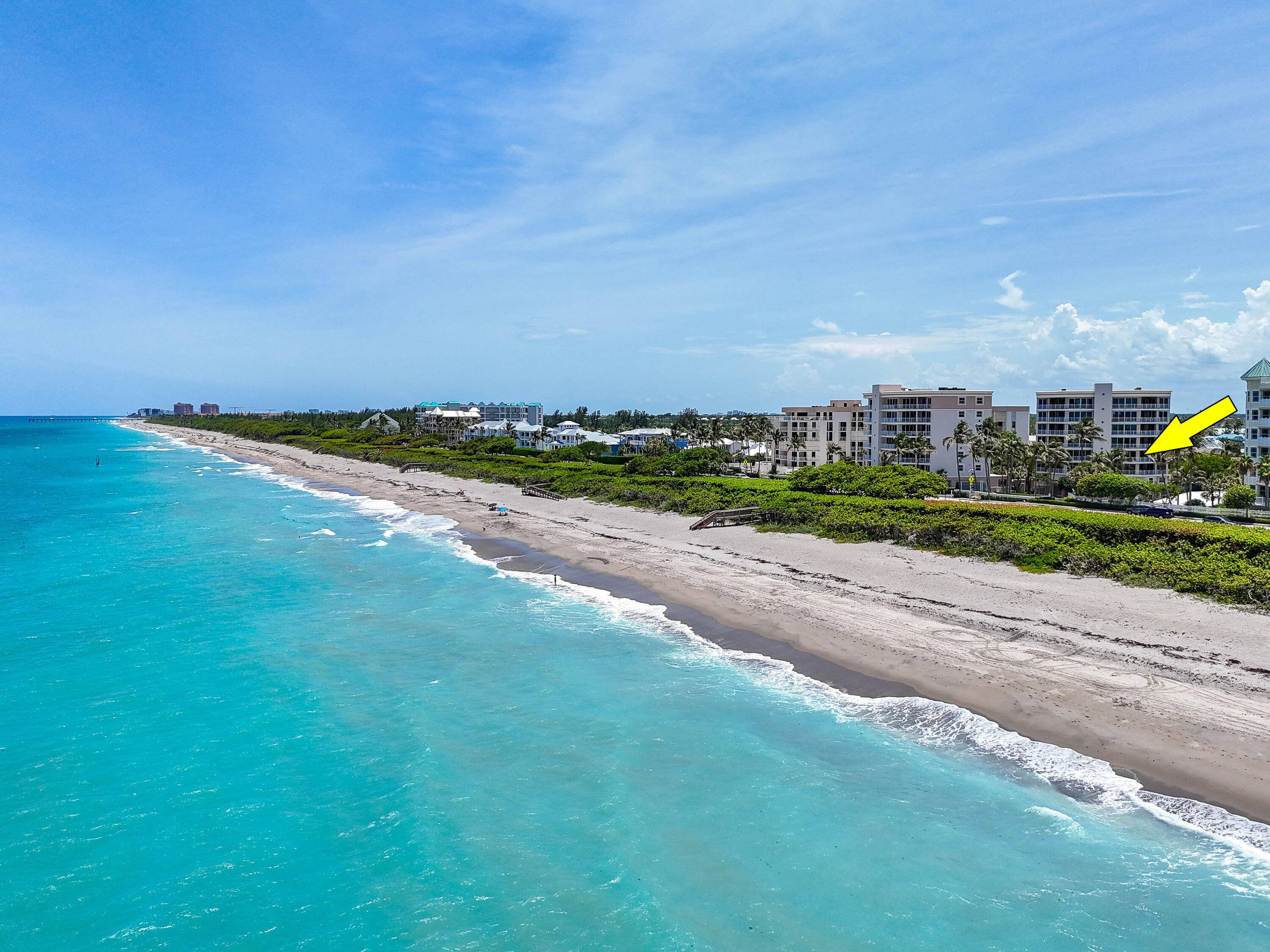 Delight in beautiful ocean views and let the ocean breezes embrace you creating the perfect backdrop for relaxation and entertainment.