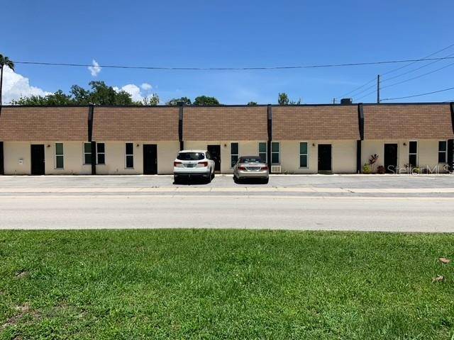 FLEX SPACE Office in front, warehouse in back.