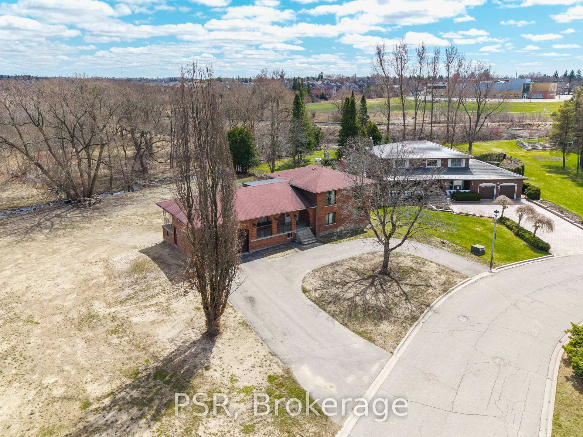 Welcome to 155 Dennison St, in the heart of King City.