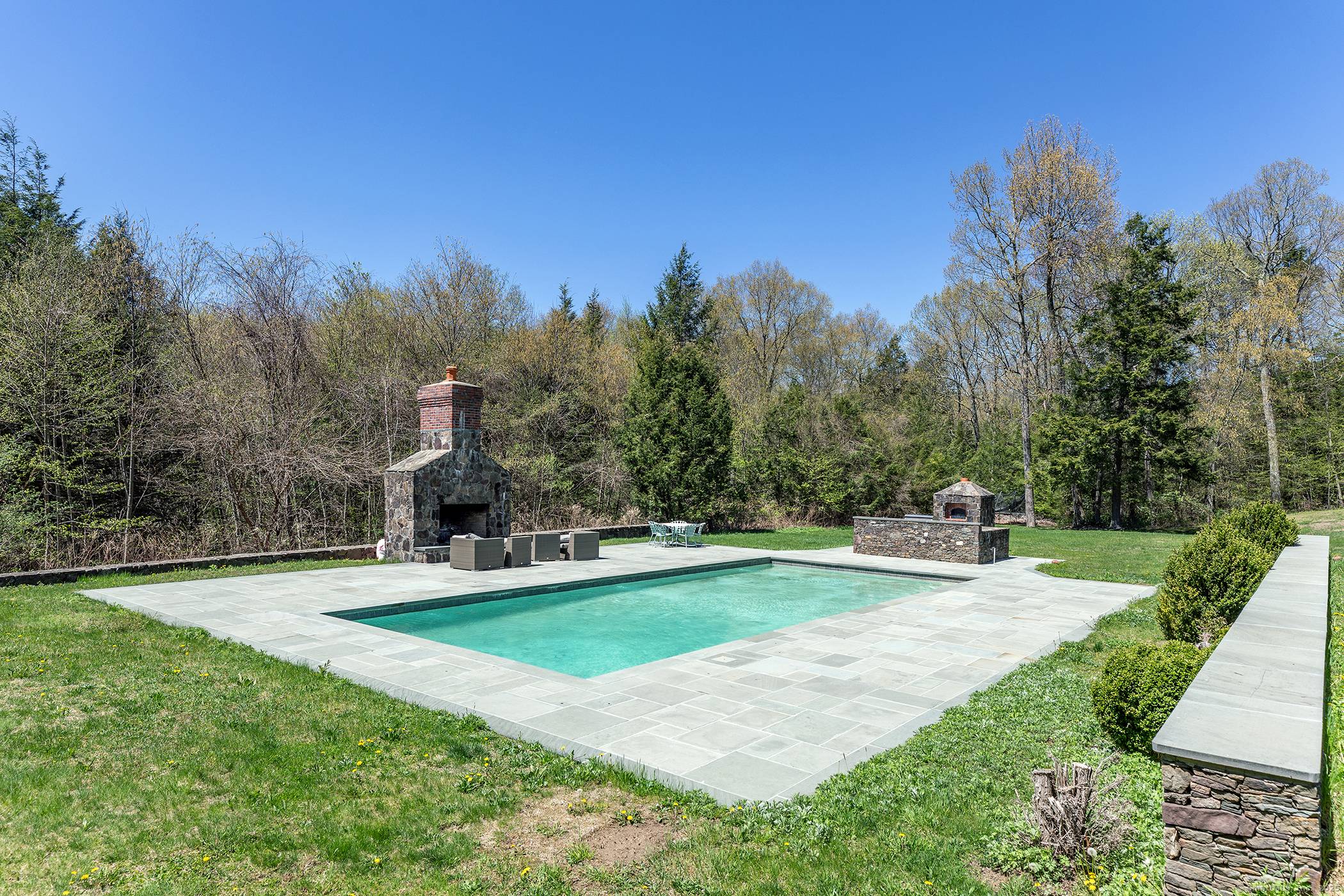 Luxury summer rental with inground Gunite pool in the beautiful Litchfield Hills of Washington.