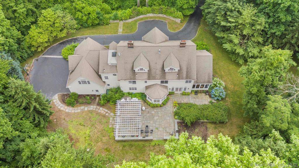 Impressively Built Colonial on 2 acres on Very Private Lot at the end of a Cul De Sac, Gorgeous Entrance with an Impressive Chandelier with a Dining room on 1 ...