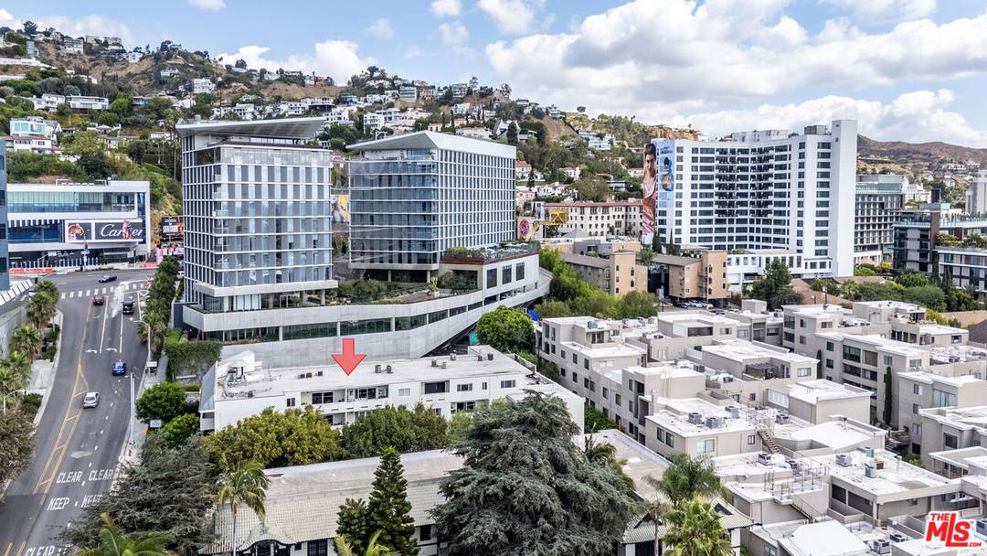 1228  N La Cienega Blvd 2BR Sunset Strip La