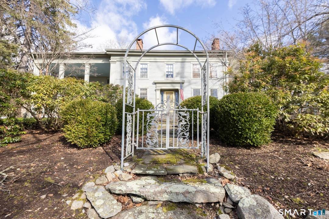 Located in picturesque Woodbury, voted Most Charming Town in CT by Reader's Digest in 2018, 2020 and 2024 and featured by Travel Leisure among the 10 Best Places to Live.