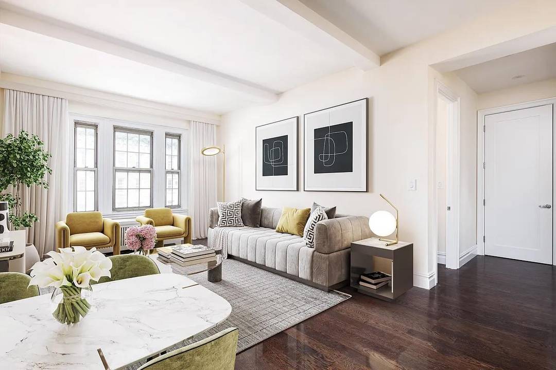 This stunning 2 bed, 1 bath, has views over Fifth Avenue and features an abundance of closet space, 5 inch wide plank oak floors, a top of the line chef's ...