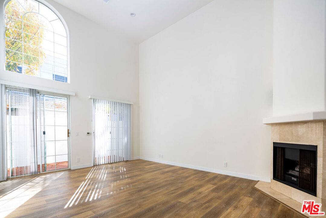 1338   Yale St 2BR Santa Monica La