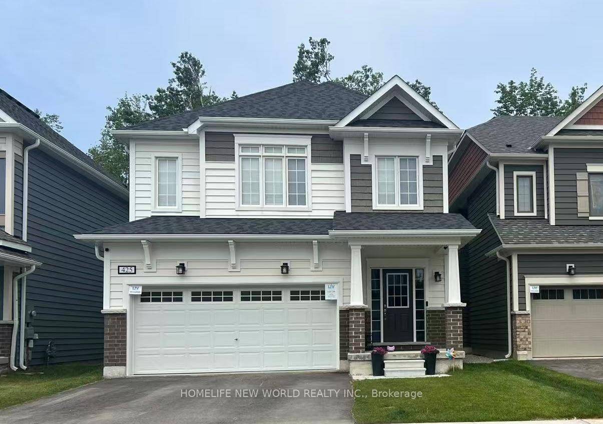 Welcome To This Executive, Gorgeous, And Bright 4 Bedroom, 3 Bath Detached Home, Nestled In One Of Muskoka's Most Sought After Communities And Backing Onto A Serene Ravine !