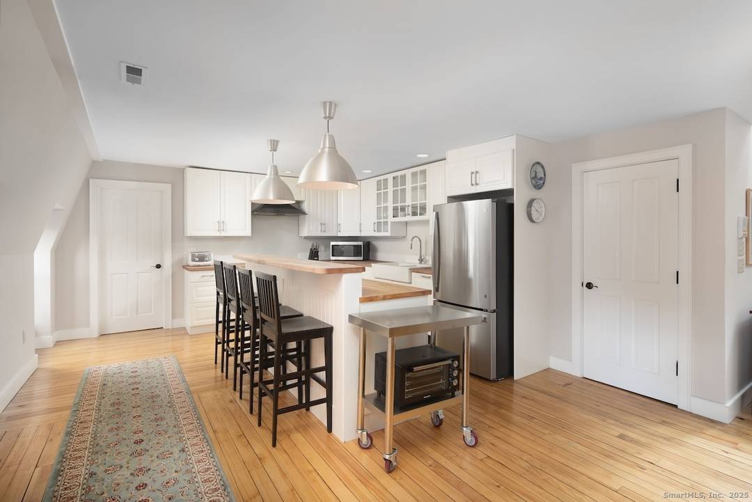 Commanding the entire third floor of Lakeville Manor, this spectacular residence is a fully furnished rental boasting an expansive, one of a kind floor plan with 4 Bedrooms and 3.