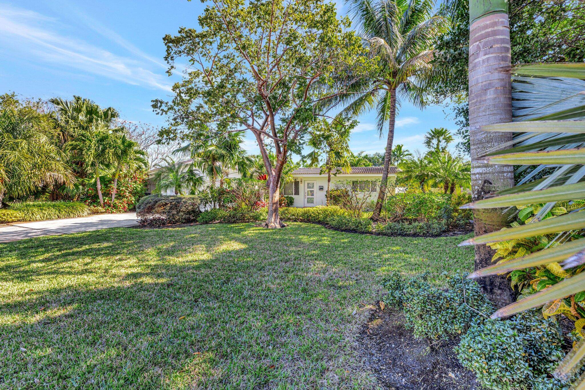 Recently Remodeled Wilton Manors Gem !