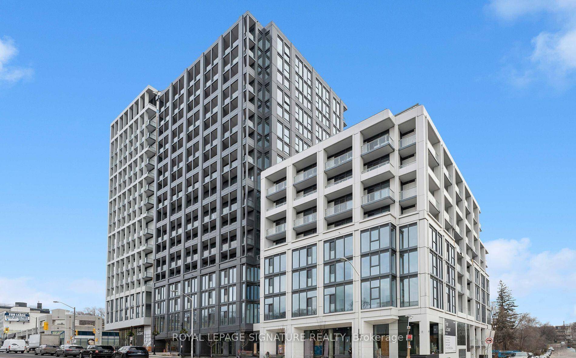 Brand new, an 1 bedroom condo with open, treetop views !