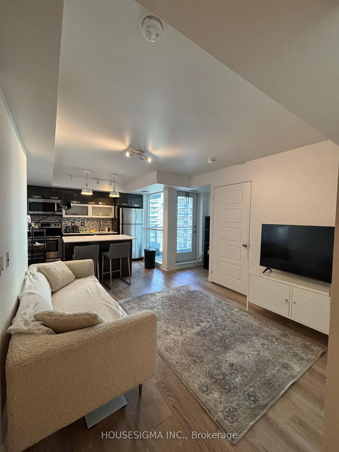 FULLY FURNISHED and equipped with everything.