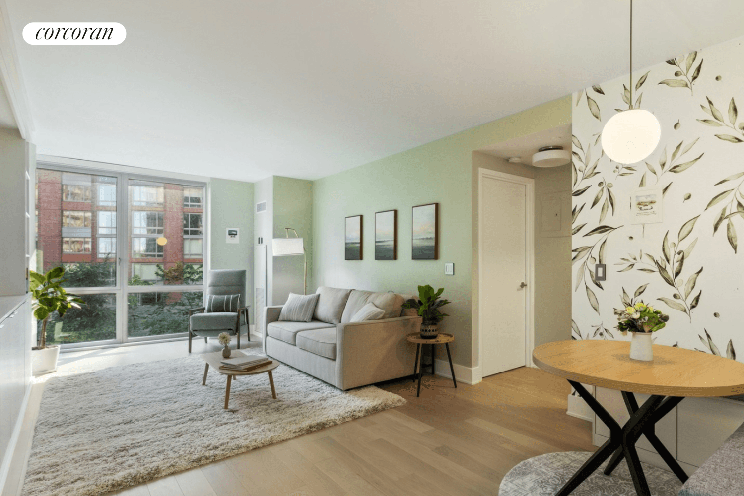 Huge price reduction ! Welcome to residence 6B at 20 River Terrace, the first resale to be offered at The Solaire a waterfront Co op with Condo rules in Battery ...