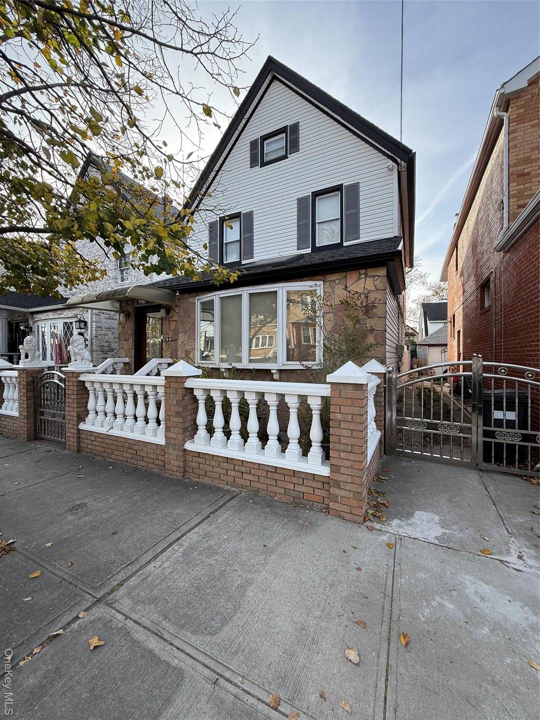 Excellent 2 family house located between Hillside and Jamaica Ave in Hollis, featuring 5 Bedrooms, 2 full Bathrooms, a living room, formal dining, kitchen, a full finished basement with separate ...