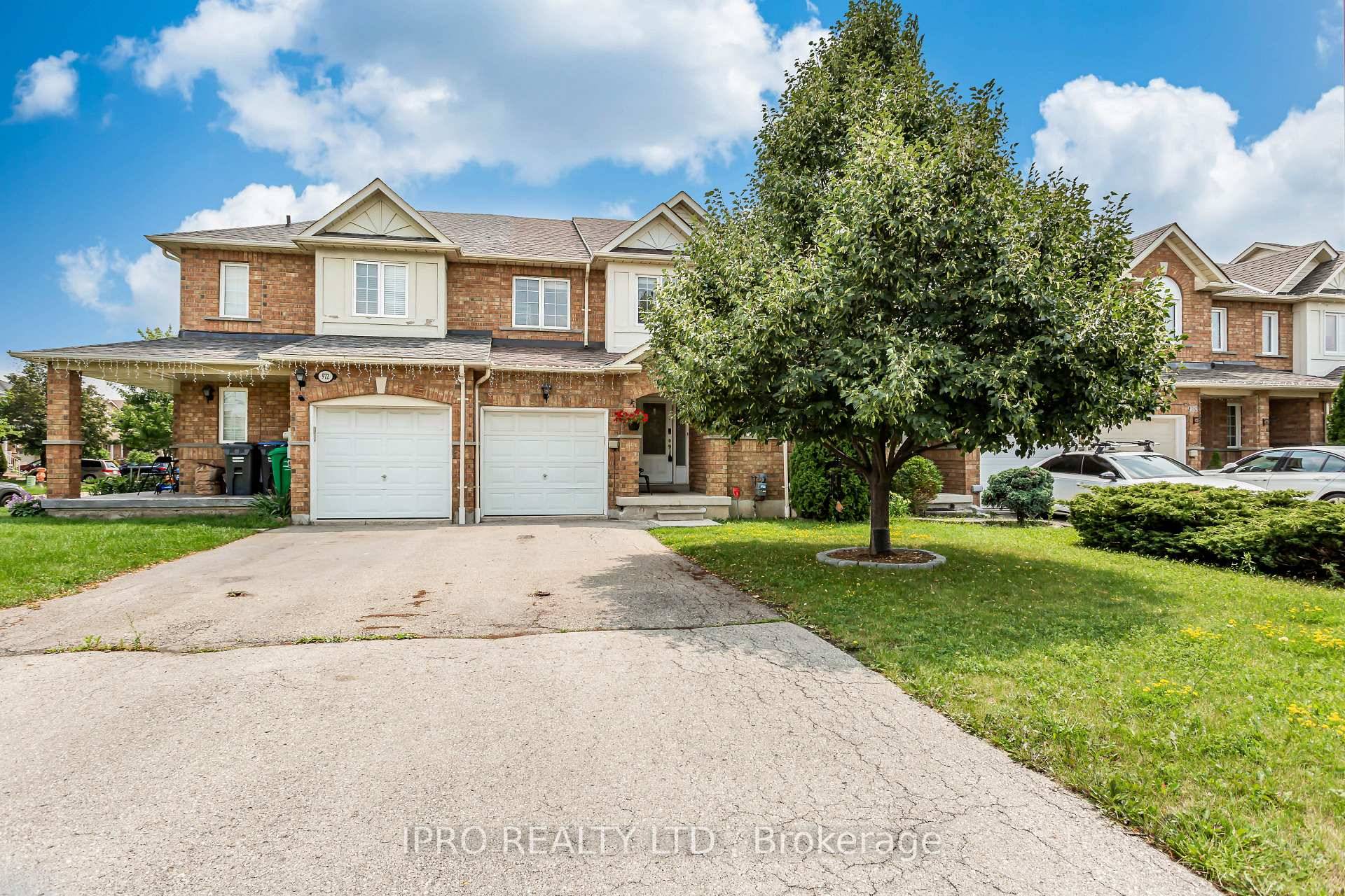 Spectacular and Spacious 3 Bedroom 3 Washroom Open Concept Freehold Townhome In Prime Heartland Area For Lease.