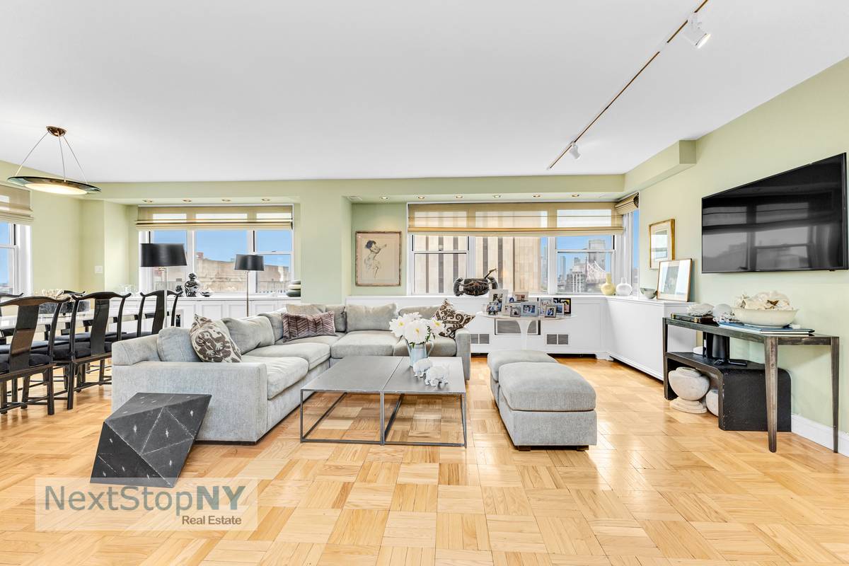 Apartment 16J is a sun drenched corner residence offering three spacious bedrooms and three full bathrooms all set against the breathtaking backdrop of Rockefeller Gardens, the iconic Queensboro Bridge, and ...