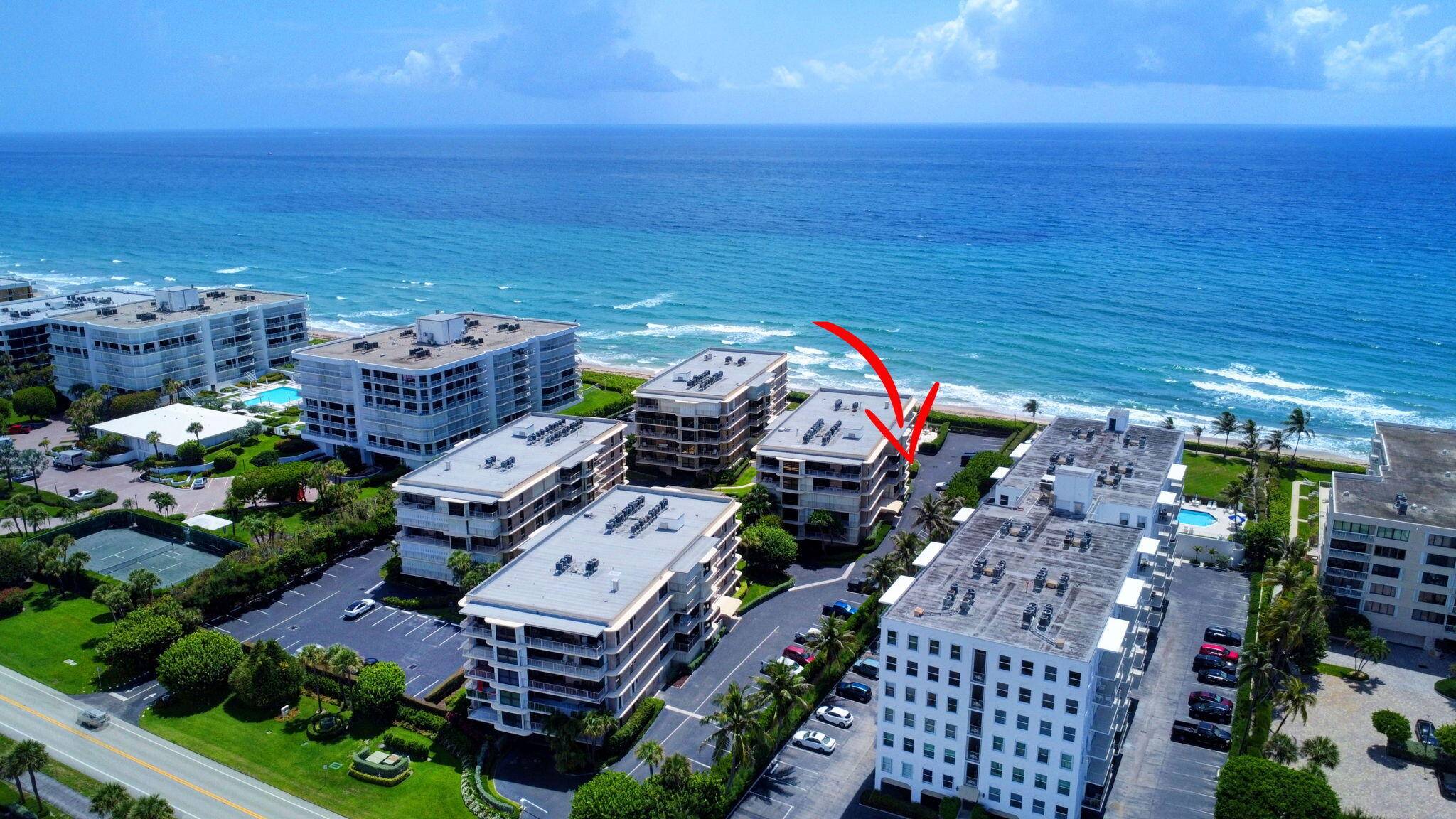 Experience refined coastal living on exclusive Palm Beach Island in this exquisitely renovated 2BR 2BA first floor residence.