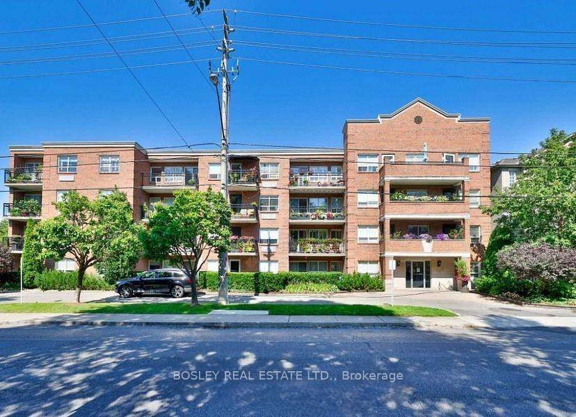 Discover this spacious 1, 125 SF condo offering comfort, privacy, and convenience in this much sought after South Leaside location.