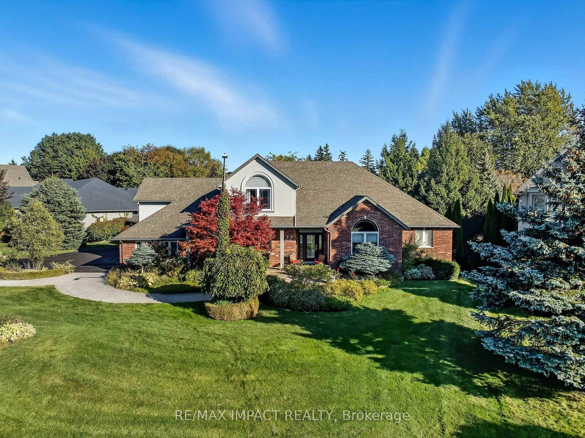 Discover one of Brighton's finest luxury residences, where every detail has been designed for elegance and comfort.