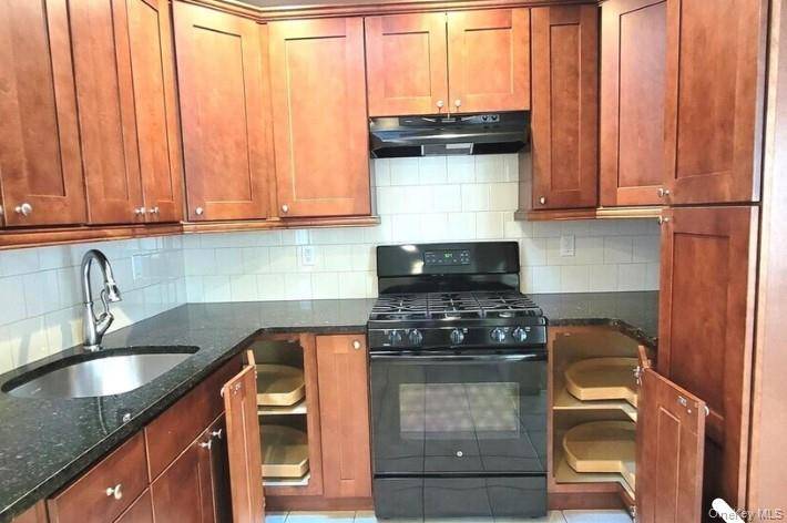 Charming 3 bed, 1 bath with bonus room in the desirable Gibson area of South Valley Stream.