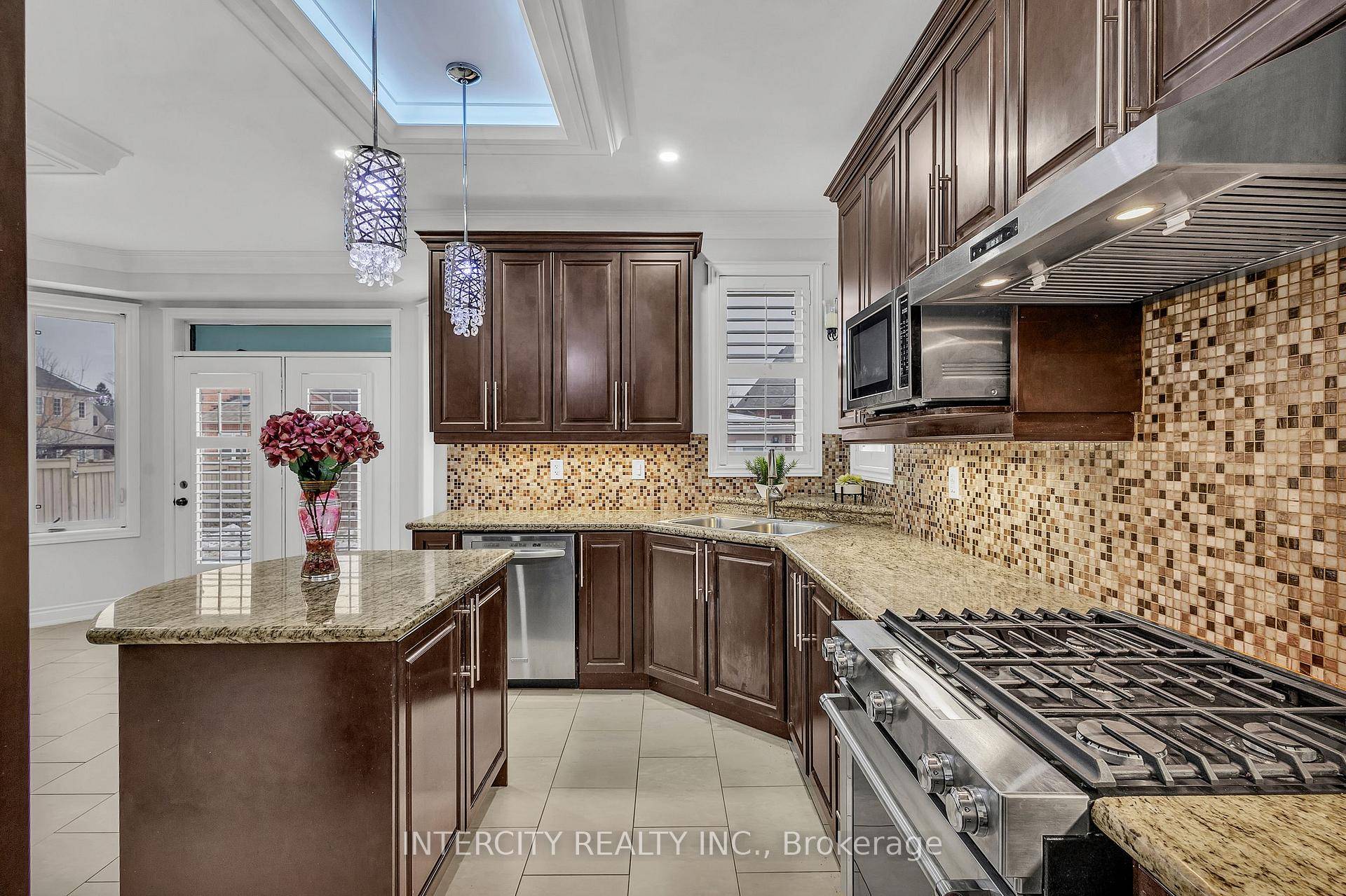 Discover your dream home in the prestigious Riverstone neighborhood with this exquisite 4 bedroom detached house that offers luxury, comfort, and modern amenities in a prime location.